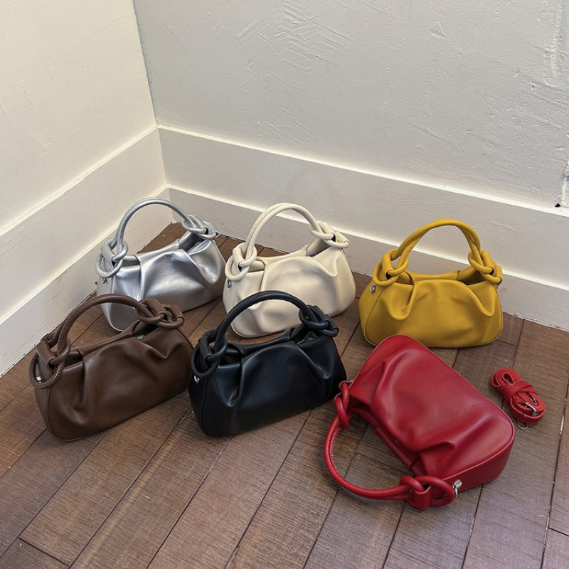 Luxury Brand Leather Women's C – Vintage Fashion In Paris Bewertung und Preis