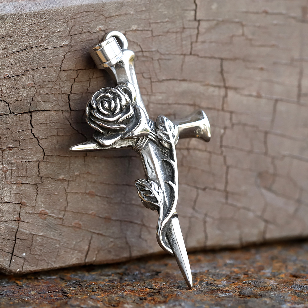 2024 Vintage Cross Pendant Nec – Vintage Fashion Guide Bewertung und Preis