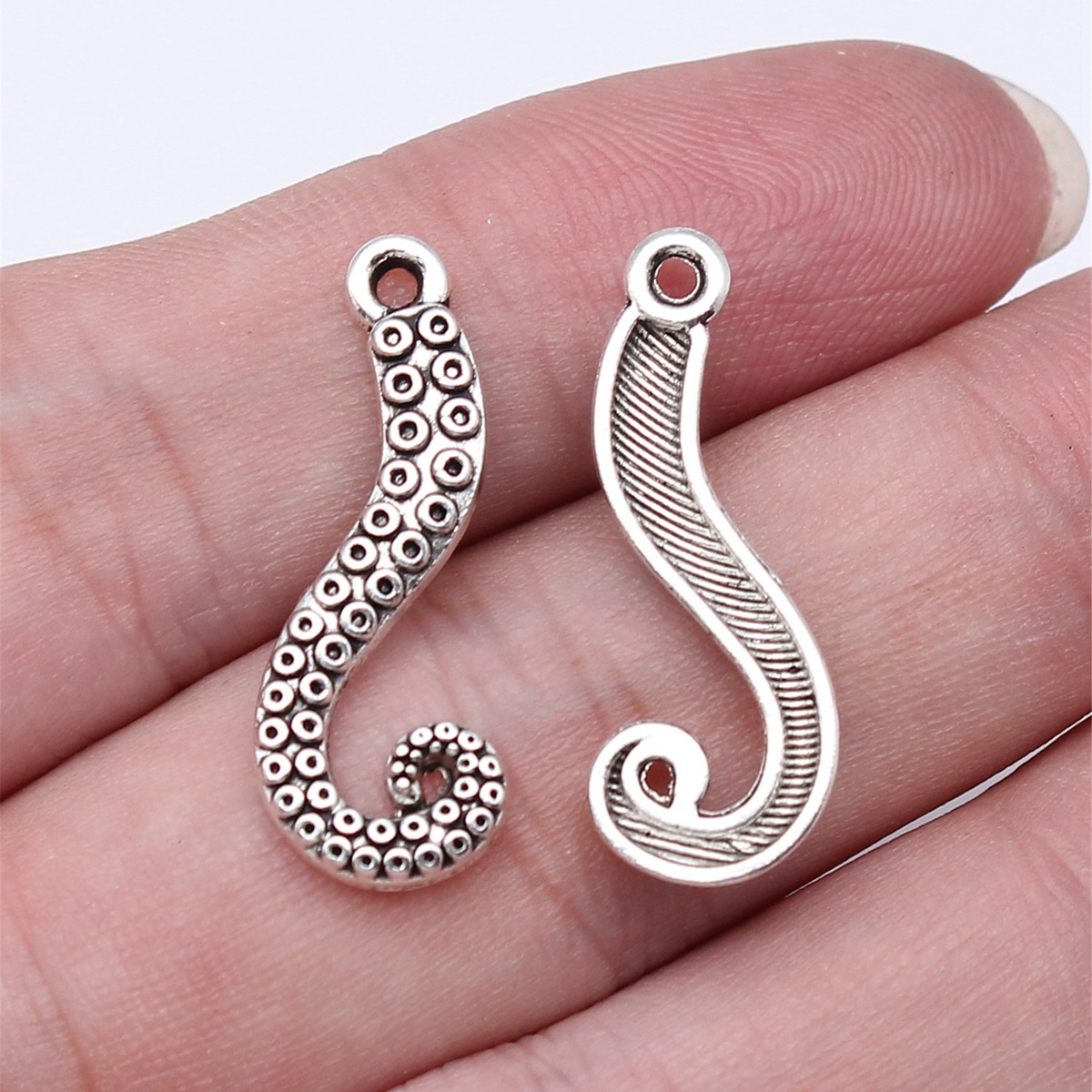 WYSIWYG 20pcs 26x10mm 4 Colors – Vintage Fashion Tumblr Bewertung und Preis