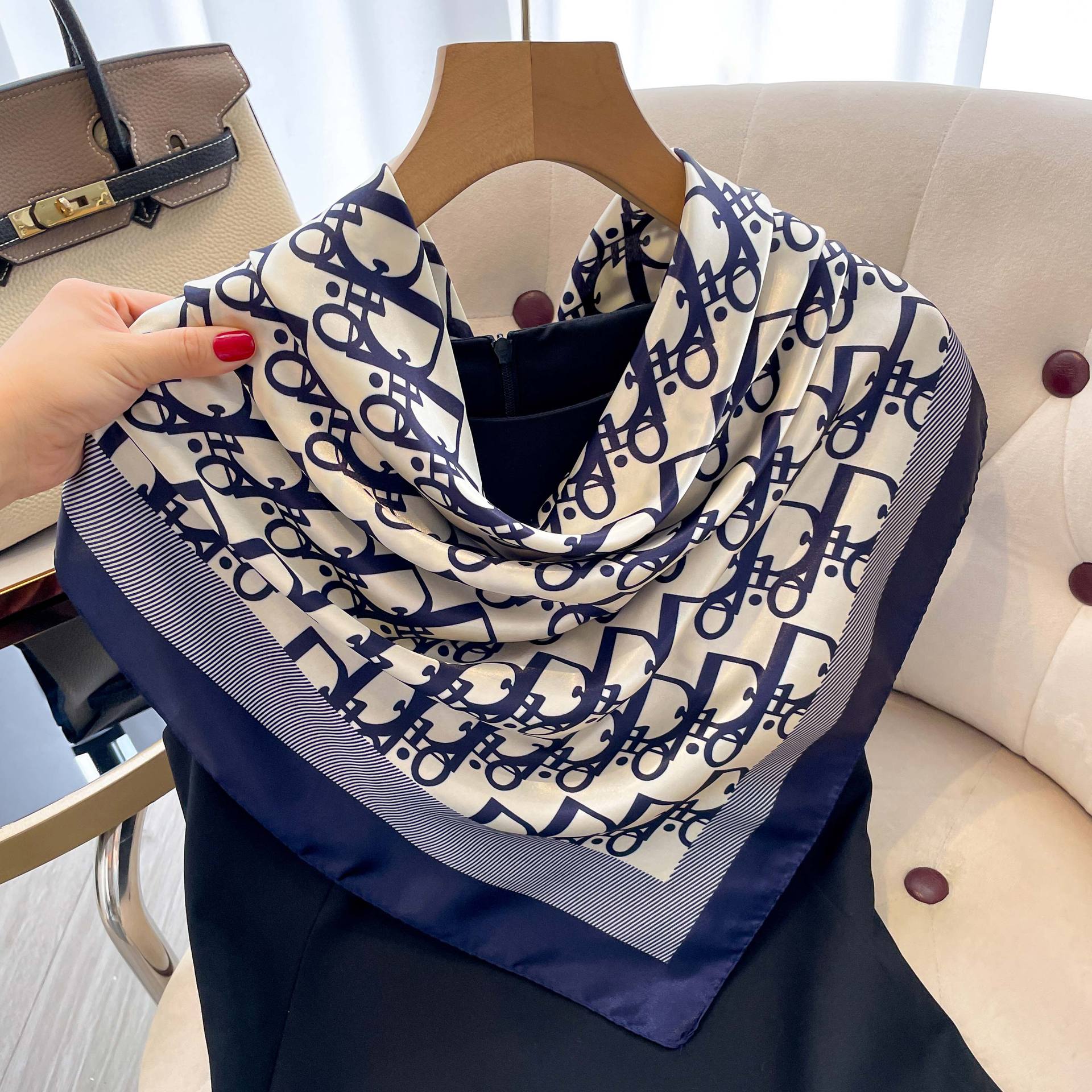 1 Pcs 90cm Ladies' Silk Scarf  – Vintage Fashion Shop Bewertung und Preis