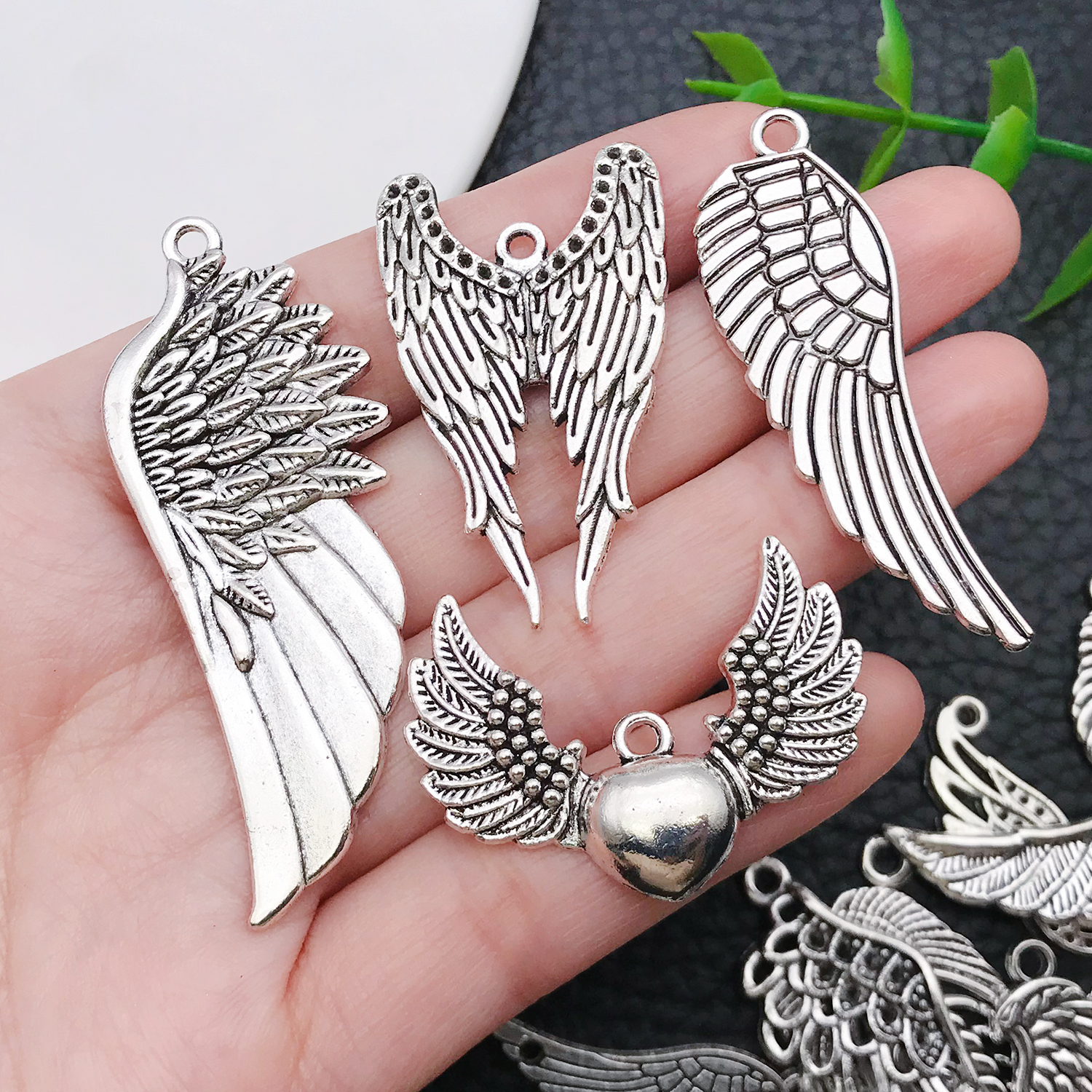 Angel Wing Charms, New 22/42 P – Vintage Fashion Tumblr Bewertung und Preis