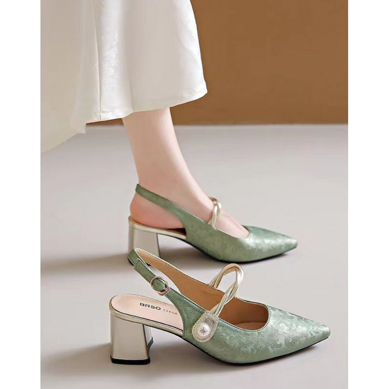 2026 Elegant Women Pointed Toe – Vintage Fashion Dresses Bewertung und Preis